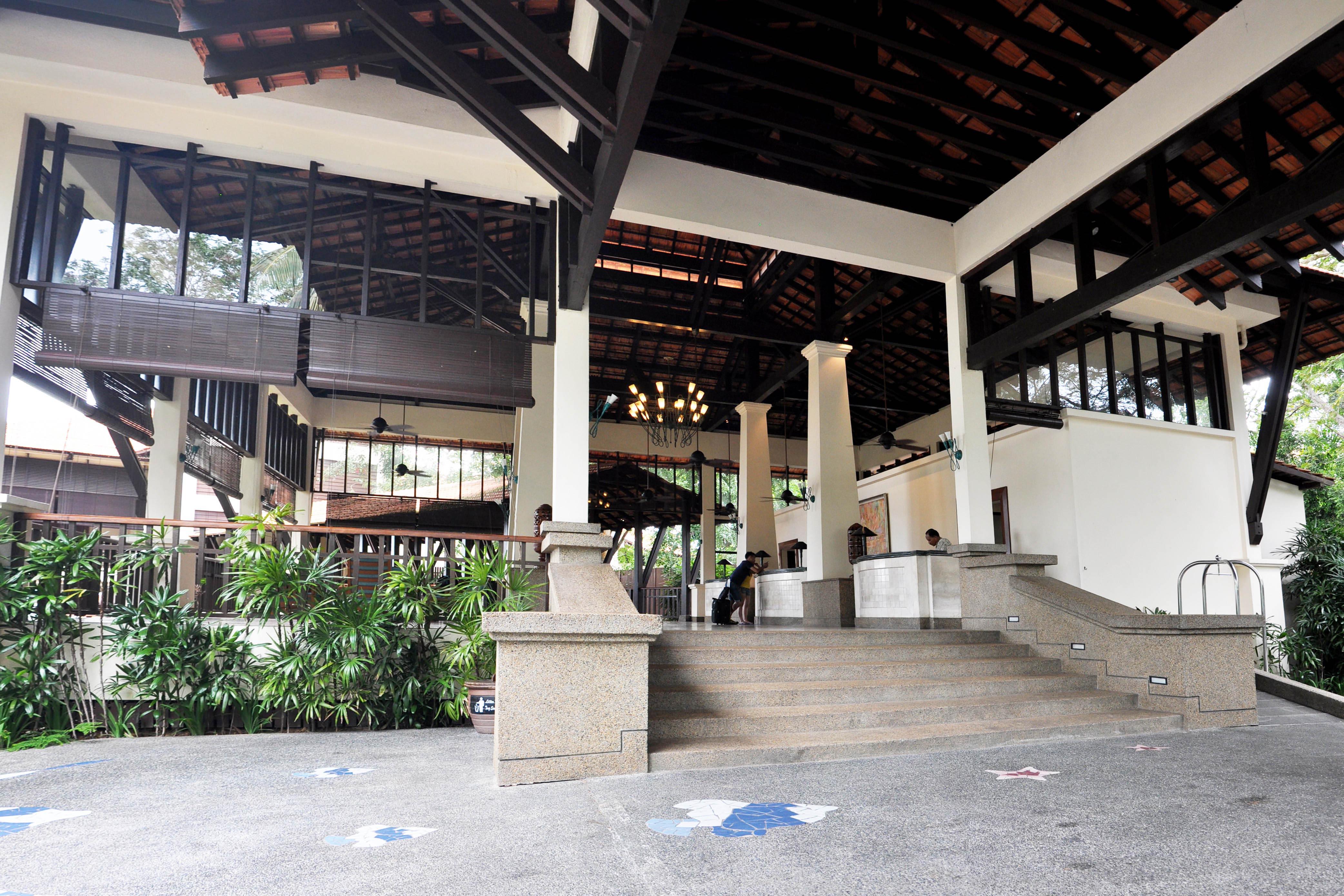 อวิเลียน พอร์ต ดิคสัน Hotel พอร์ตดิ๊กสัน ภายนอก รูปภาพ The lobby of the hotel