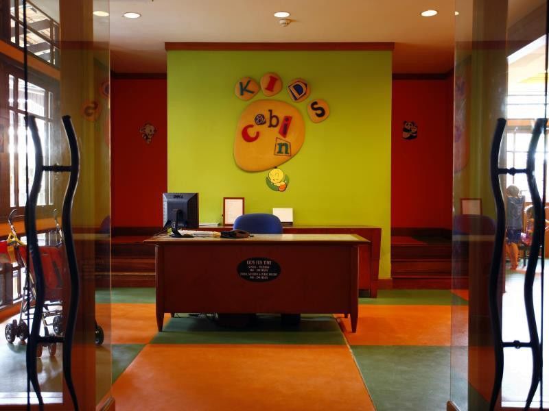 อวิเลียน พอร์ต ดิคสัน Hotel พอร์ตดิ๊กสัน ภายนอก รูปภาพ Reception area